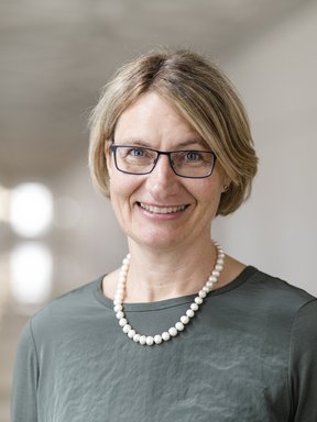 Porträt von Anna Findl-Ludescher