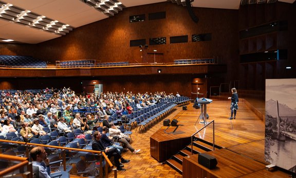 Vortrag vor Publikum