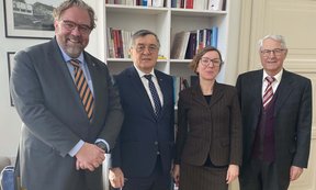 Gruppenbild Besuch polnischer Botschafter