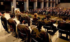 aus-der-fakultaet_1800x1080