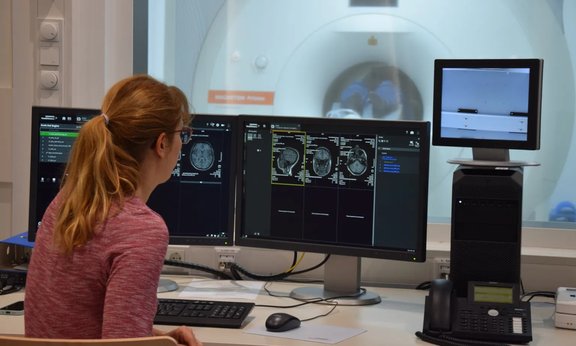 forschungsbereich-fmri