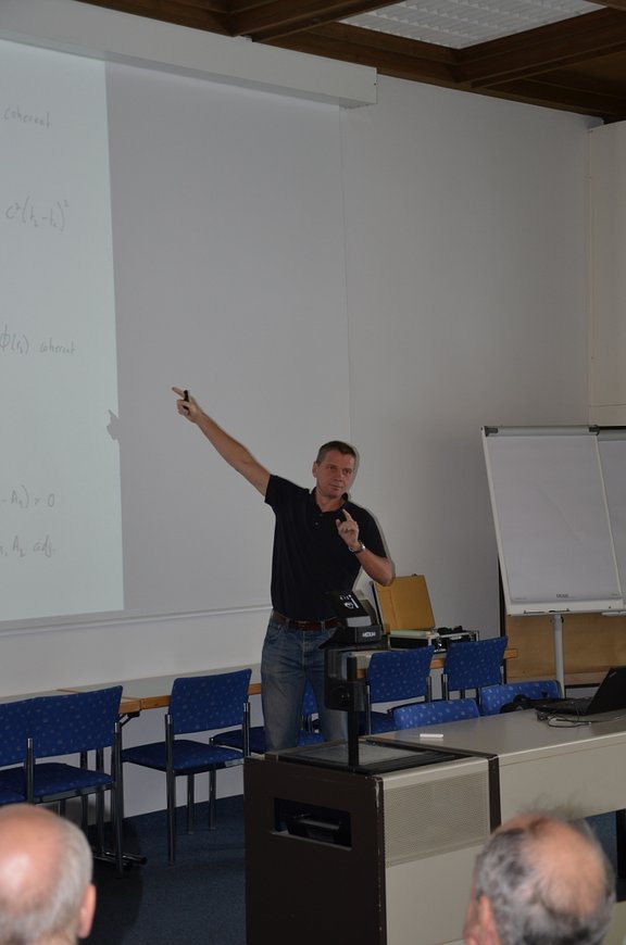 Analysis Seminar Innsbruck November 29 - December 1, 2014