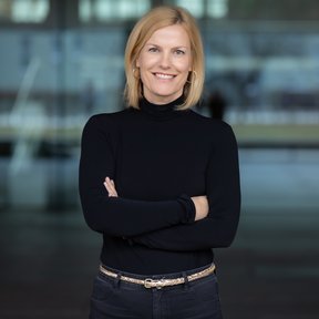 Dr. Verena Dresen, MSc