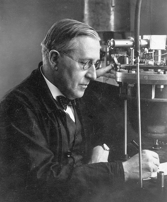 Victor F. Hess, Institut für Strahlenforschung Innsbruck, 1931