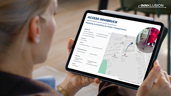 prototypische Darstellung eines Tablets mit der Webapplikation "Access Innsbruck"