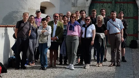 Auf Schloss Seisenegg, Gruppenphoto (Catharina Regina von Greiffenberg)