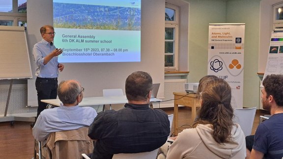 1409-o_generalassembly1-min