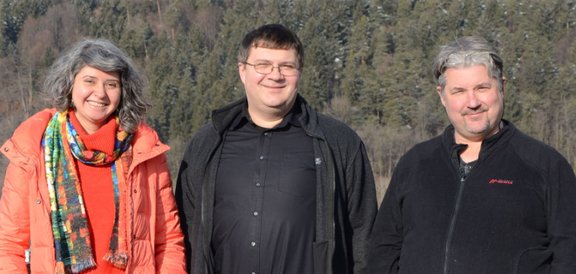 Das Innsbucker MICADO-Team (von links): Dr. Nadeen Sabha, Prof. Norbert Przybilla, Dr. Wolfgang Kausch.