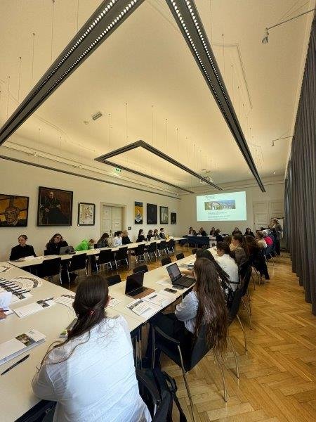Tagung zum Thema Femizid