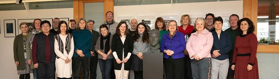 Gruppenbild Mitarbeiterinnen des Brenner-Archivs