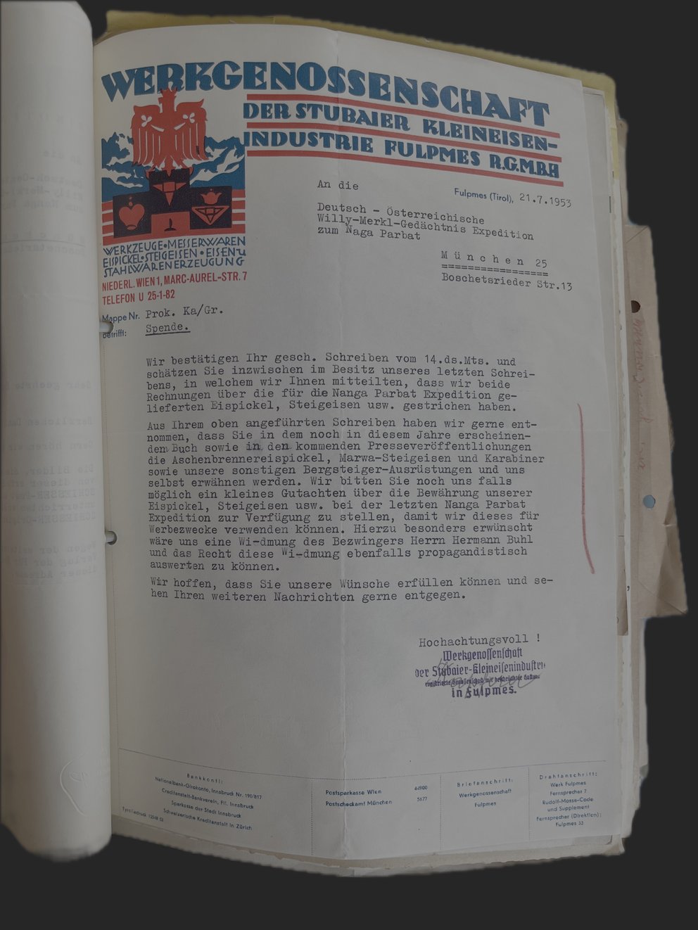 Schreiben der Werkgenossenschaft der Stubaier Kleineisen-Industrie Fulpmes an die Naga (sic!) Parbat Expeditionsleitung v. 21. Juli 1953 über die zur Verfügung gestellten Ausrüstungsgegenstände, u.a. die gelieferten Eispickel