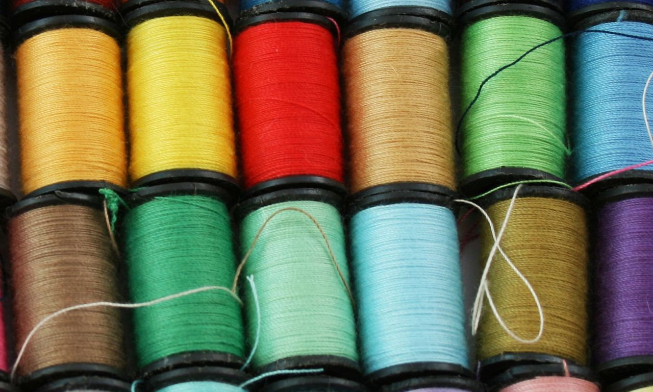 Bunte Fäden