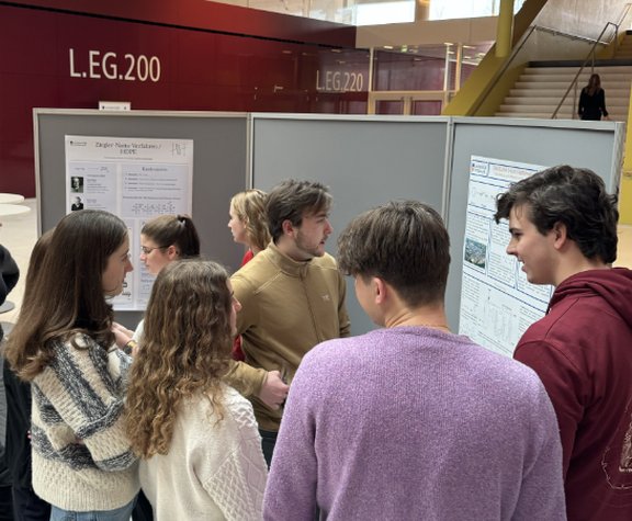 TC Postersession mit Studierenden des Bachelor Chemie