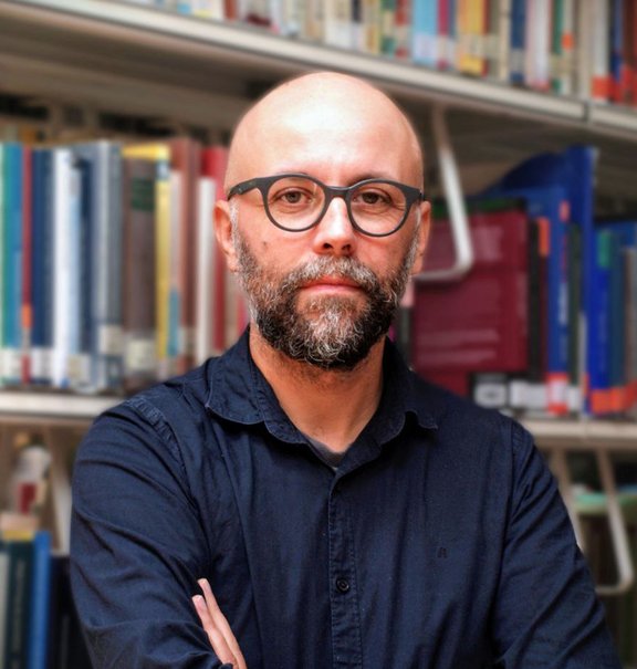 Portraitbild Triklja