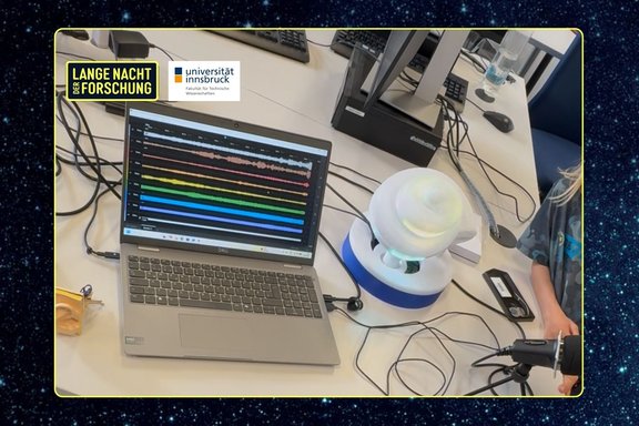 Laptop mit Versuchaufbau "Elektronik hören"