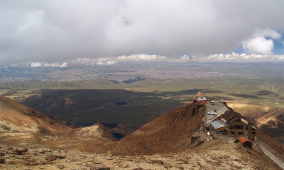 Blick vom Gipfel des Chacaltaya in Bolivien