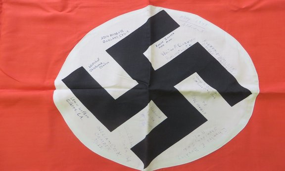 NS-Fahne Aldrans Farbe