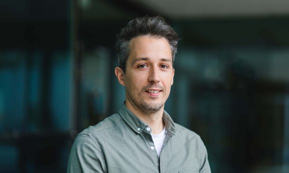 Portrait Roland Schroll