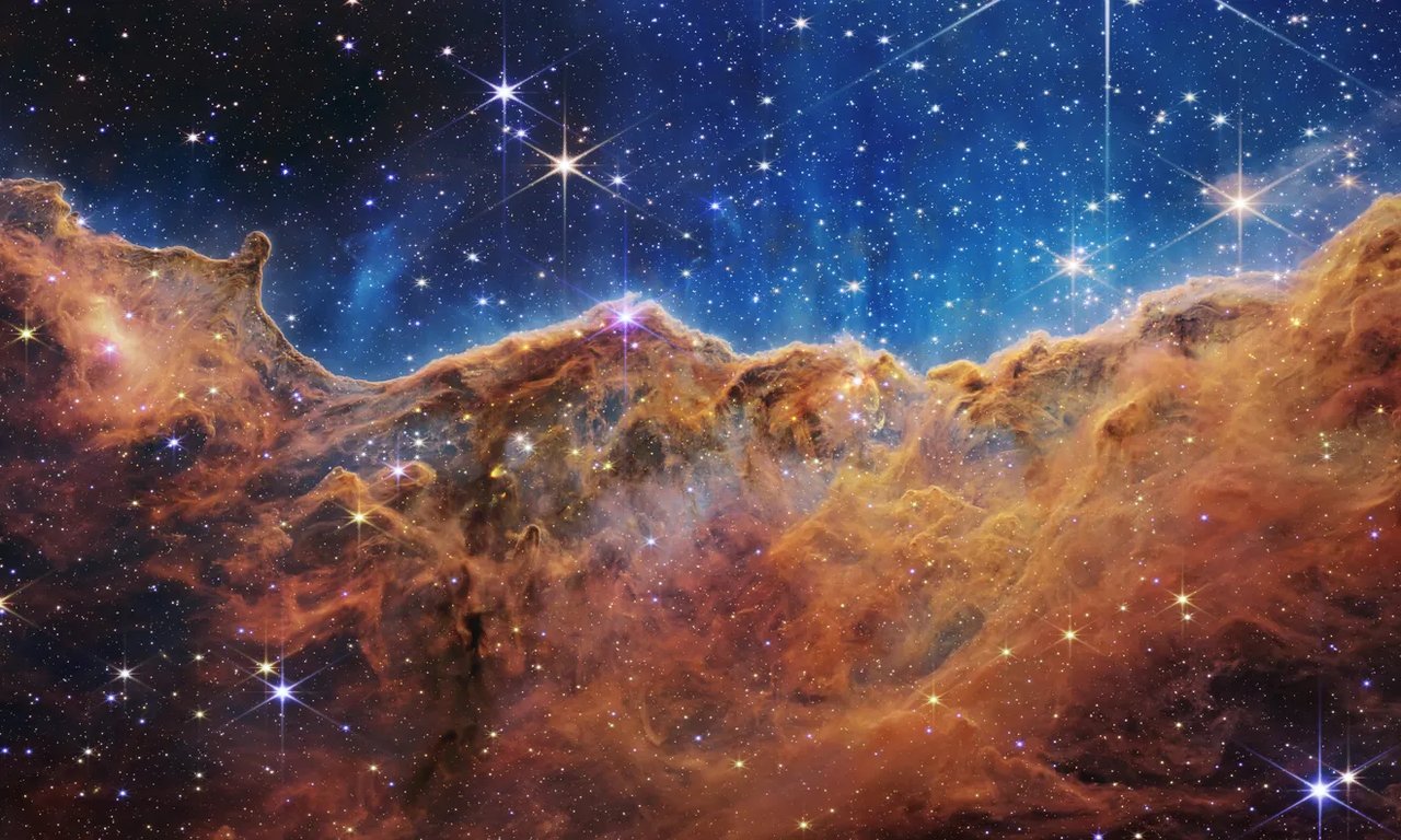 pict_carina_nebula.jpg