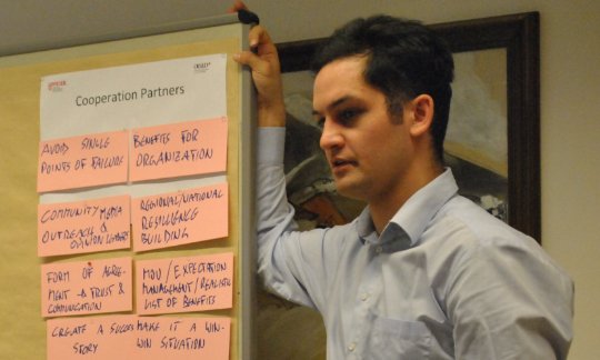 Hamed_Project_Meeting_935x561