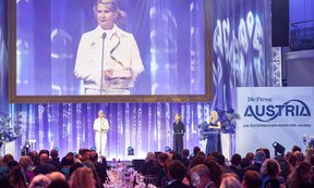 Birgit Sattler auf der Bühne