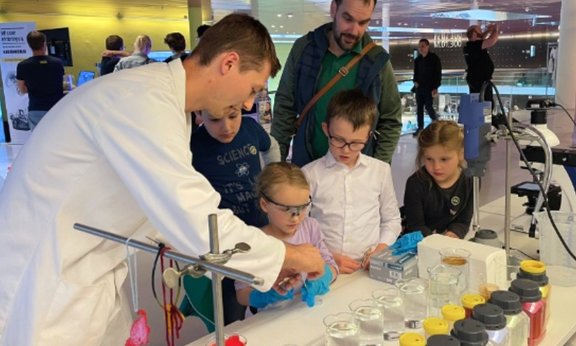 dip coating mit Besuchern der LNDF