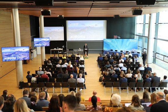 Rund 180 Delegierte aus ganz Europa sind zum Biannual der AURORA-Universitäten nach Innsbruck gekommen.