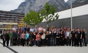 Teilnehmerinnen der ersten Innsbrucker Tagung zum Thema Mykologie