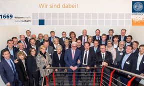Frank-Walter Steinmeier mit Förderern und Vertretern der Universität Innsbruck
