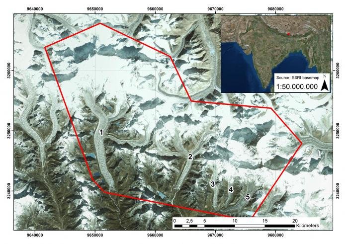 High resolution spaceborne studies of mass balance processes on glaciers of the Khumbu Himal, Nepal