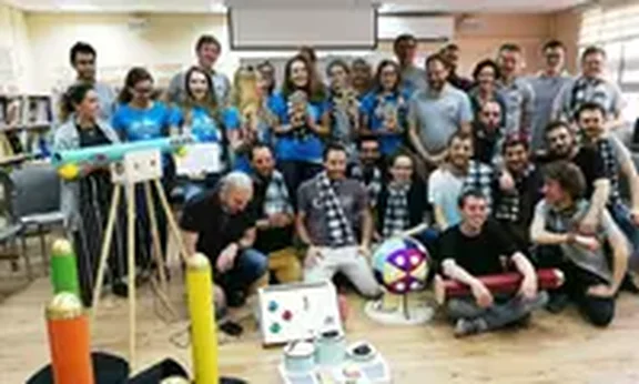 Music Globe und Cubeat