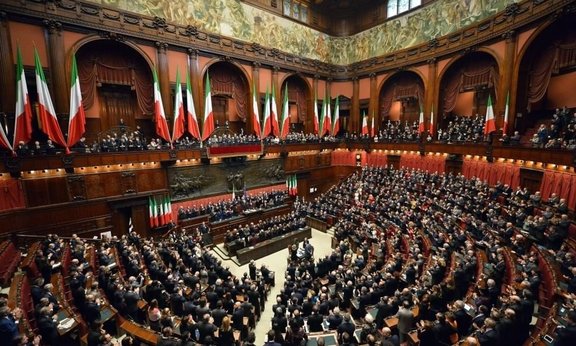 Parlament Italien_935x561