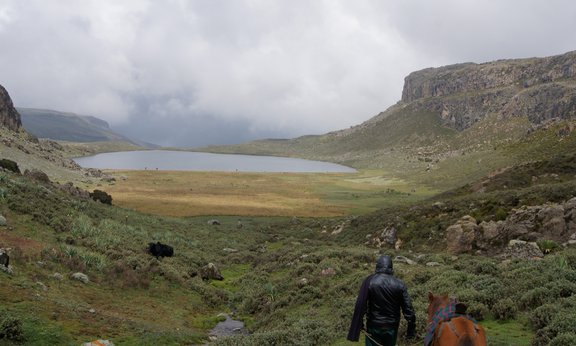In Äthiopien waren die Seen nur auf Pferden erreichbar.