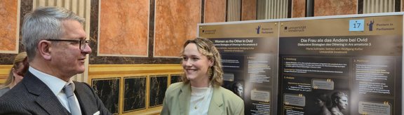 Maria Judmaier und Parlamentsvizedirektor Mag. Alexis Wintoniak