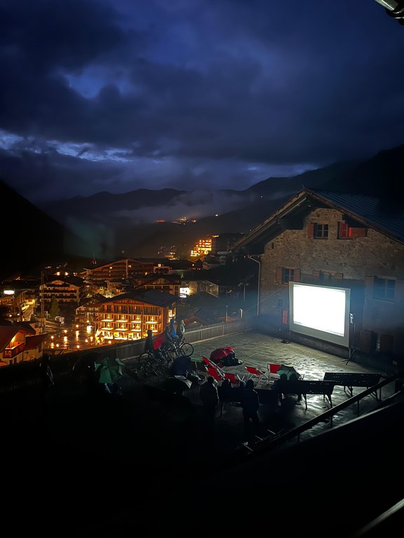 Kinoabend auf der Terasse des UZO