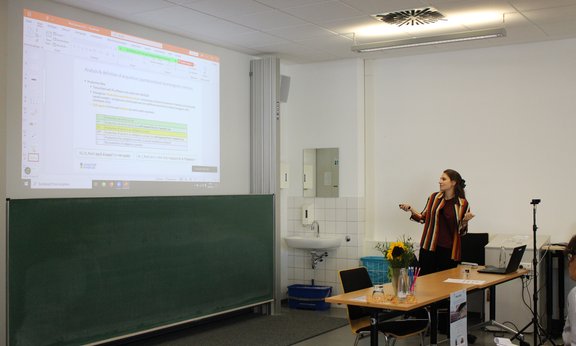 Anna Romano als Vortragende auf der PALA-Tagung