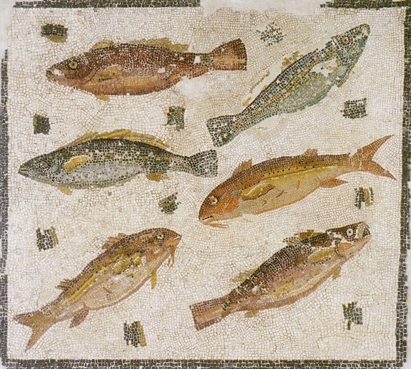 Mosaikemblem mit Fischen und Algen