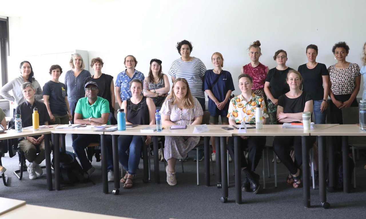 Gruppenfoto der Teilnehmerinnen und Teilnehmer