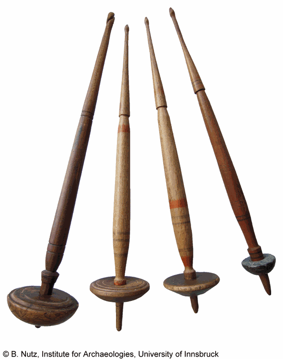 Bulgaria, spindles with whorl