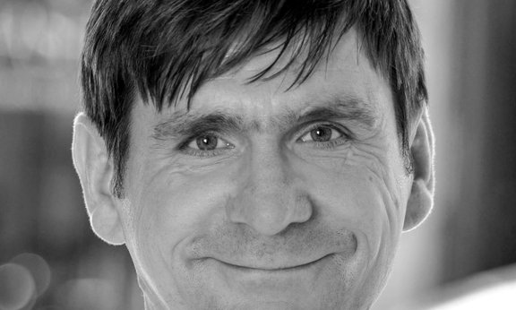 Portraitbild von Prof.Lutz Eichler