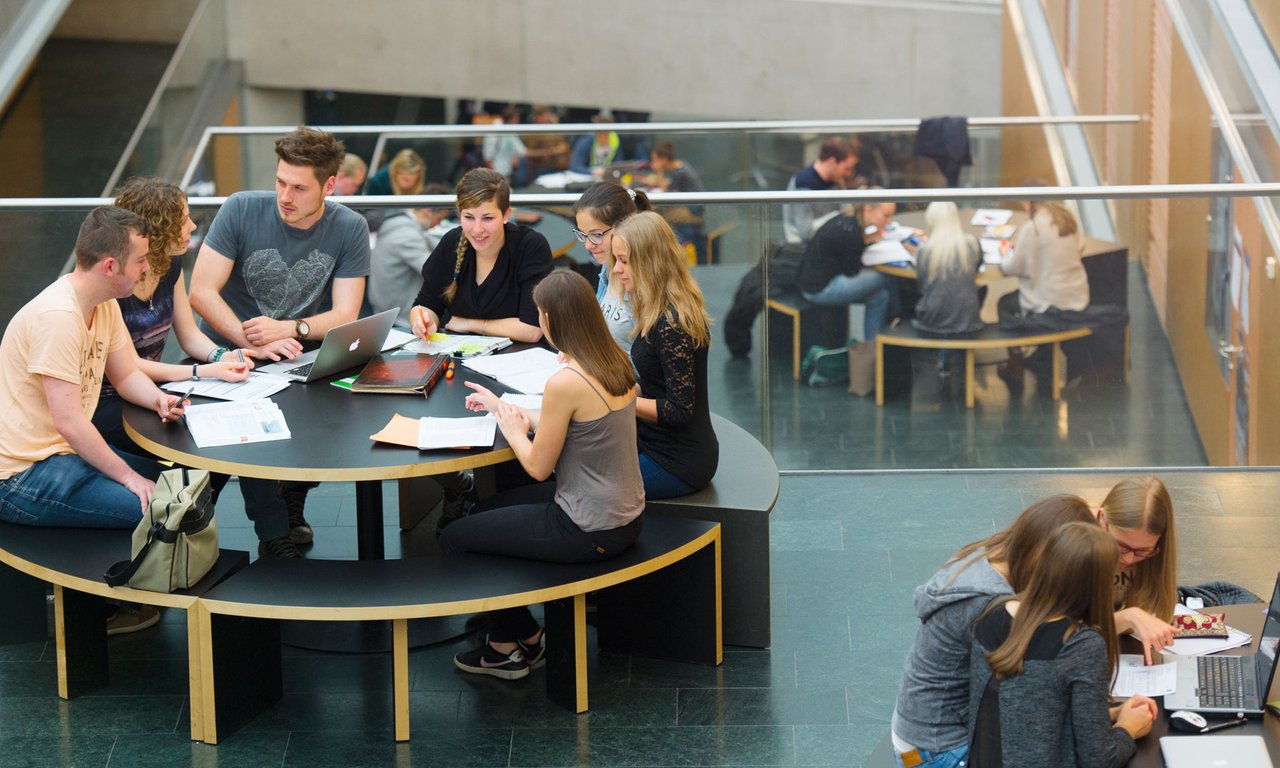 Studierende in der SOWI