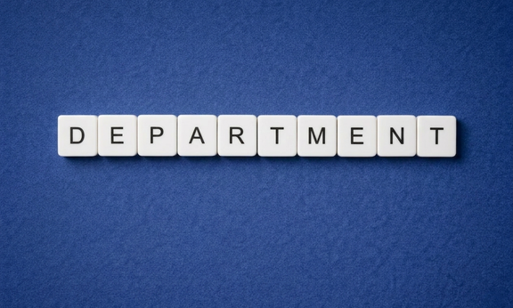 Blaue Schrift auf weissem Grund