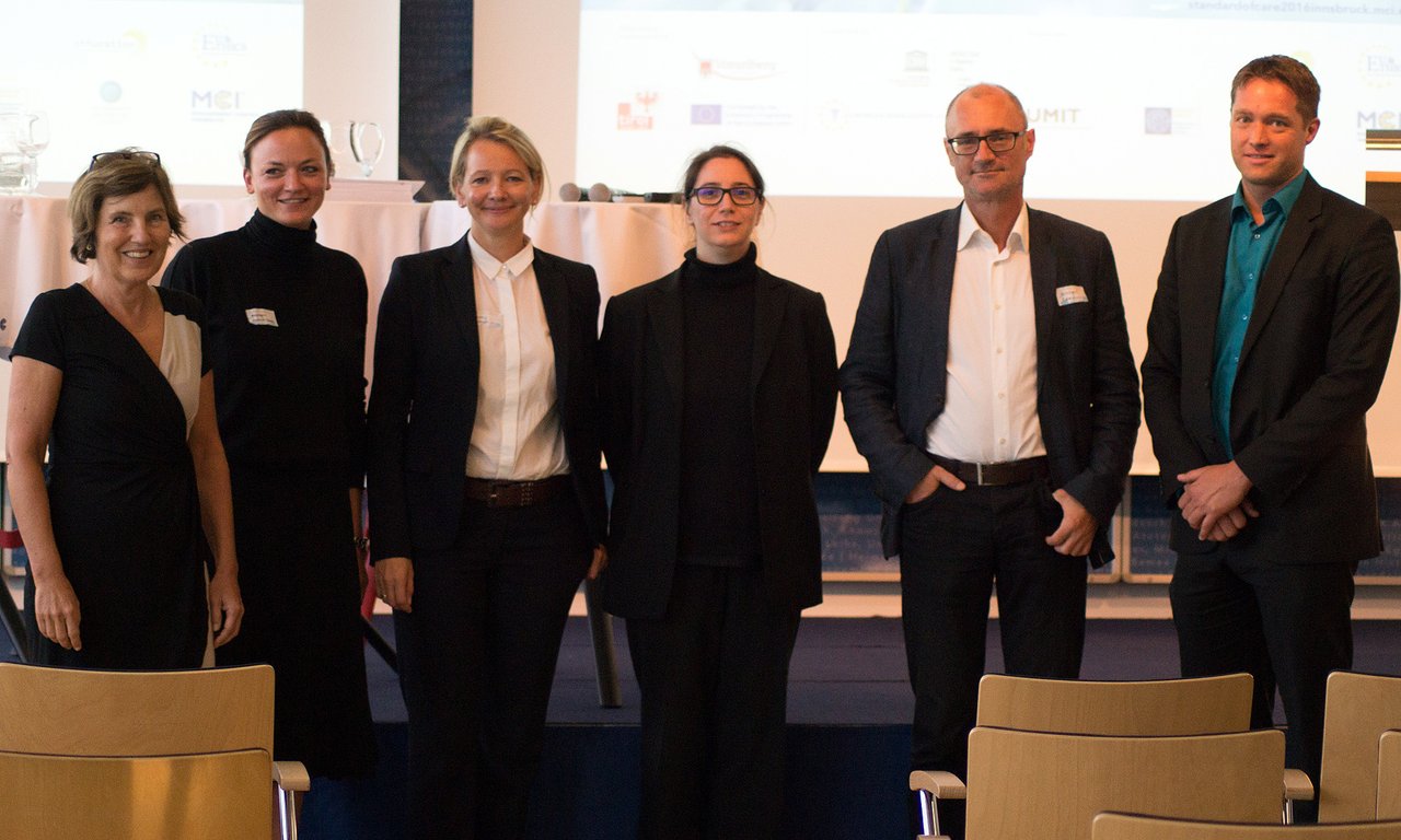 Die Organisator_innen der Konferenz „healthcare in europe“.