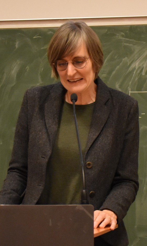 Prof. Christine Büchner (Univ. Würzburg) bei der 8. Herlinde-Pissarek-Hudelist-Vorlesung