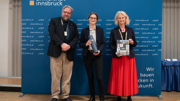 Dekan Dirk Rupnow, Franziska Cordula Meißner, Rektorin Veronika Sexl