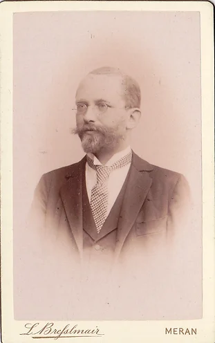 Rudolf Greinz im Alter von etwa 25 Jahren