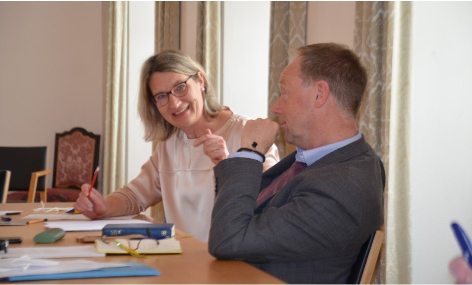 Anni Findl-Ludescher im Gespräch mit Ansgar Wucherpfennig SJ (PTH St. Georgen)
