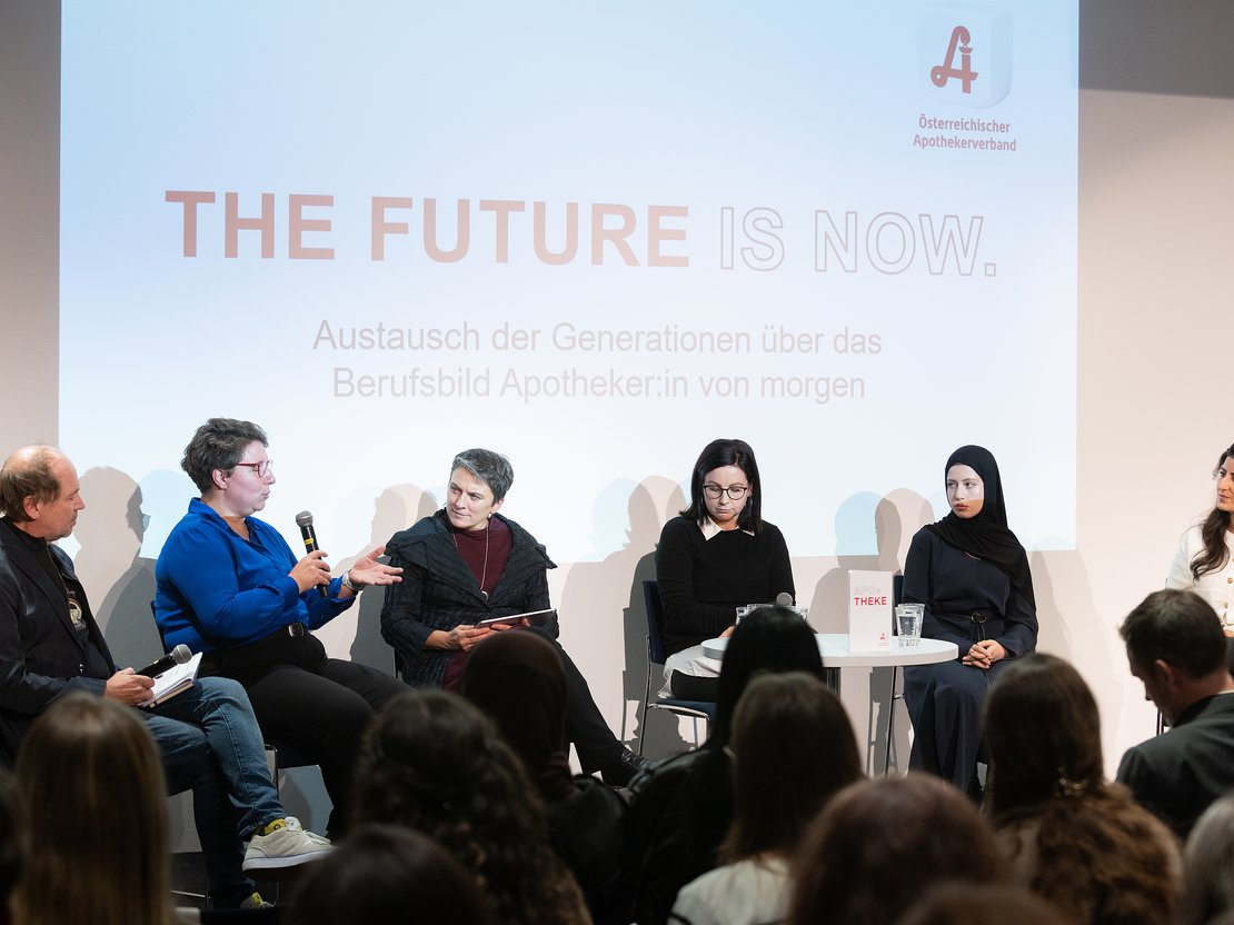 Discussion in action