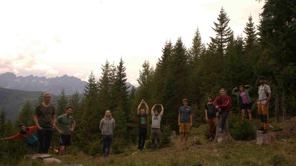 11_grouphike 11_grouphike