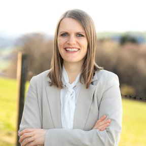 Lisa Seubert, BA BSc MSc PhD